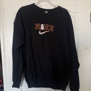 Gildan Black Crewneck Men's Sweater